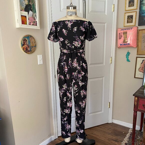 DYNAMITE Black Floral Off-Shoulder MOD Belted ROMPER Jumpsuit *X-SMALL* - Picture 1 of 6